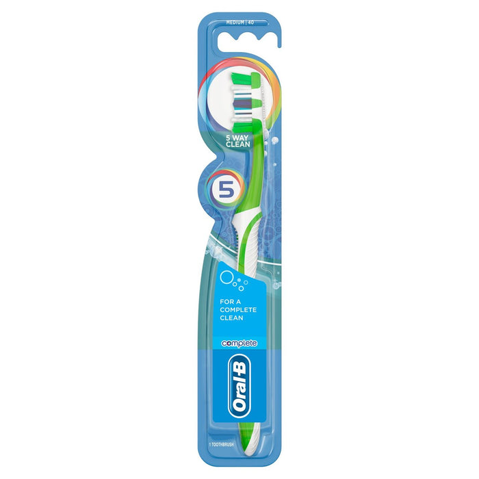 Oral-B complet 5 voies de brosse à dents moyenne propre à 5 voies