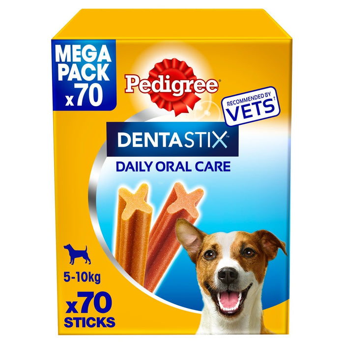 عرض خاص - مضغ الأسنان اليومي من شركة Pedigree DentaStix للكلاب الصغيرة 70 قطعة في كل عبوة